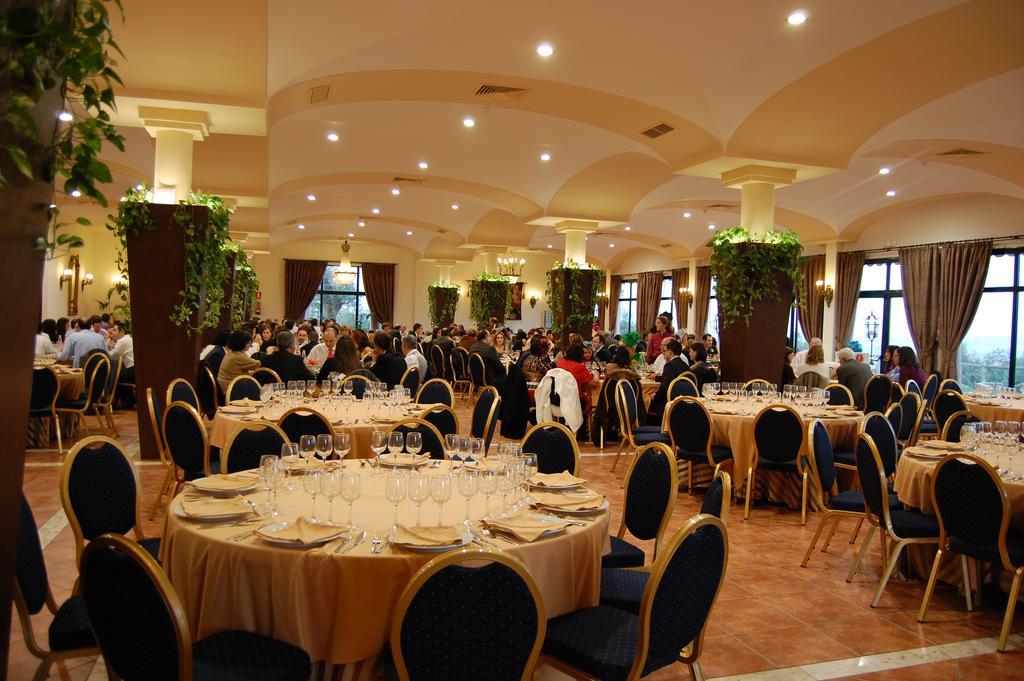 Atalaya De La Campina Hotell Córdoba Exteriör bild
