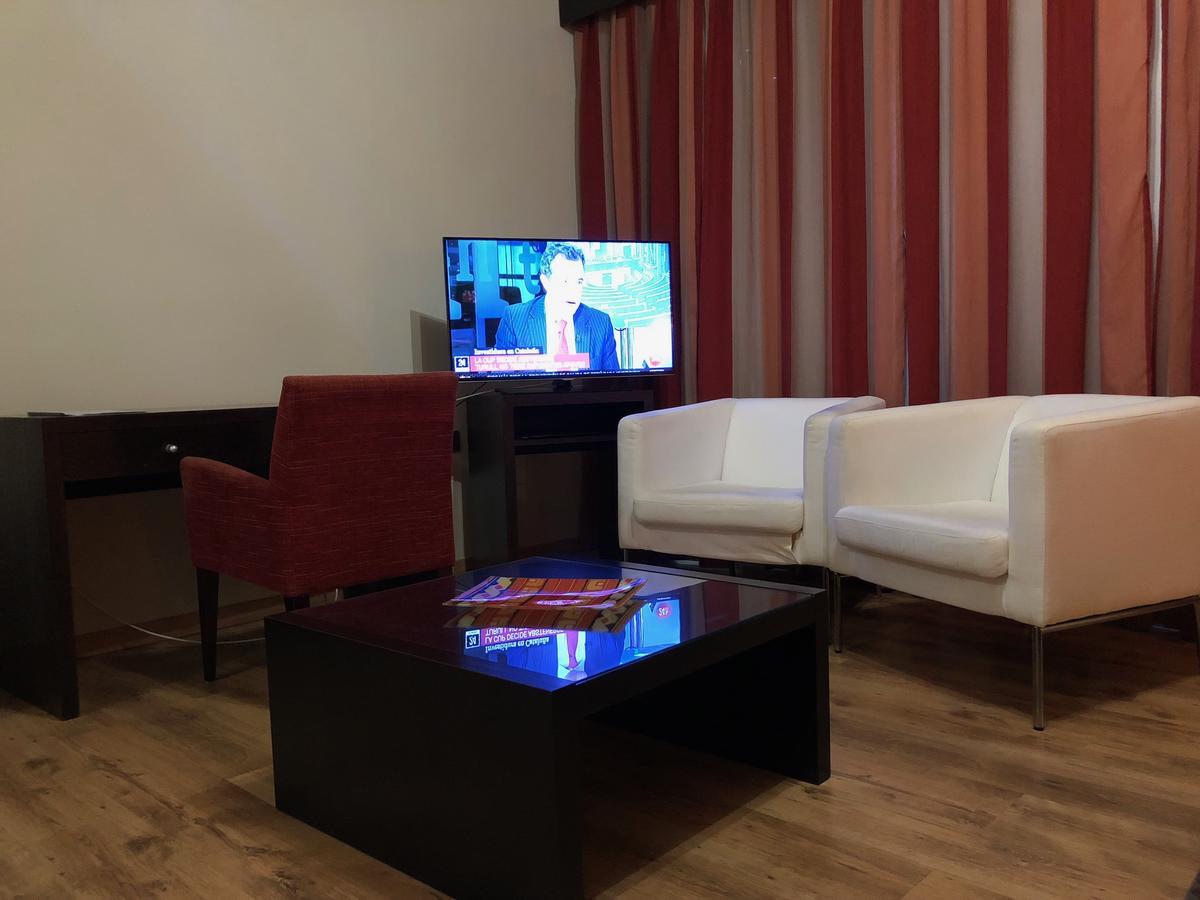 Atalaya De La Campina Hotell Córdoba Exteriör bild