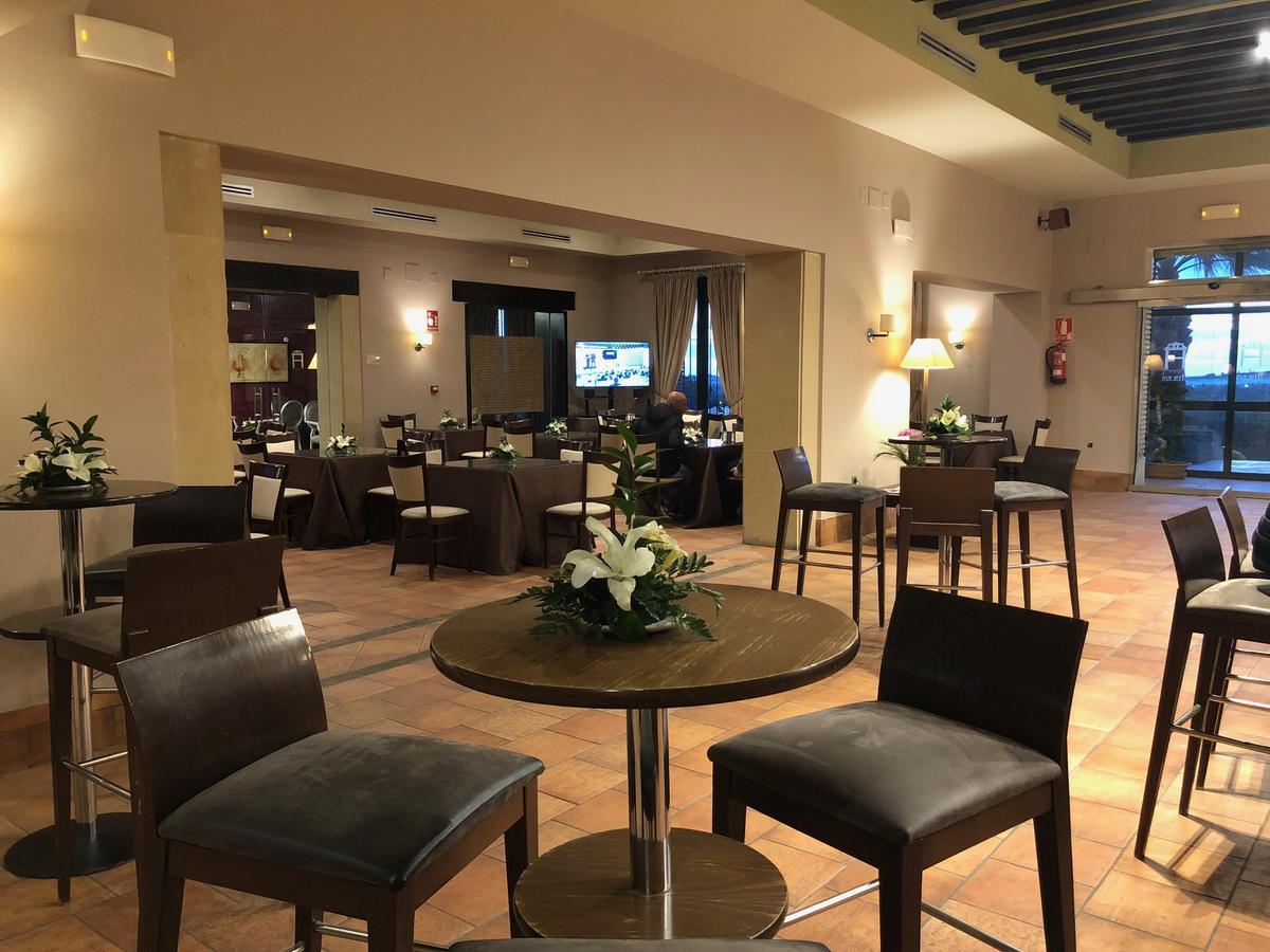 Atalaya De La Campina Hotell Córdoba Exteriör bild