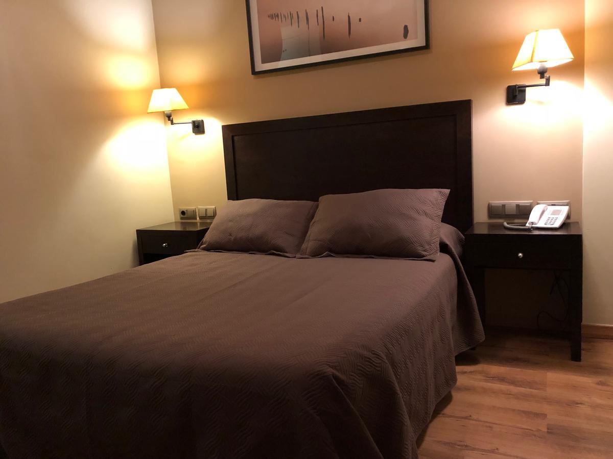 Atalaya De La Campina Hotell Córdoba Exteriör bild