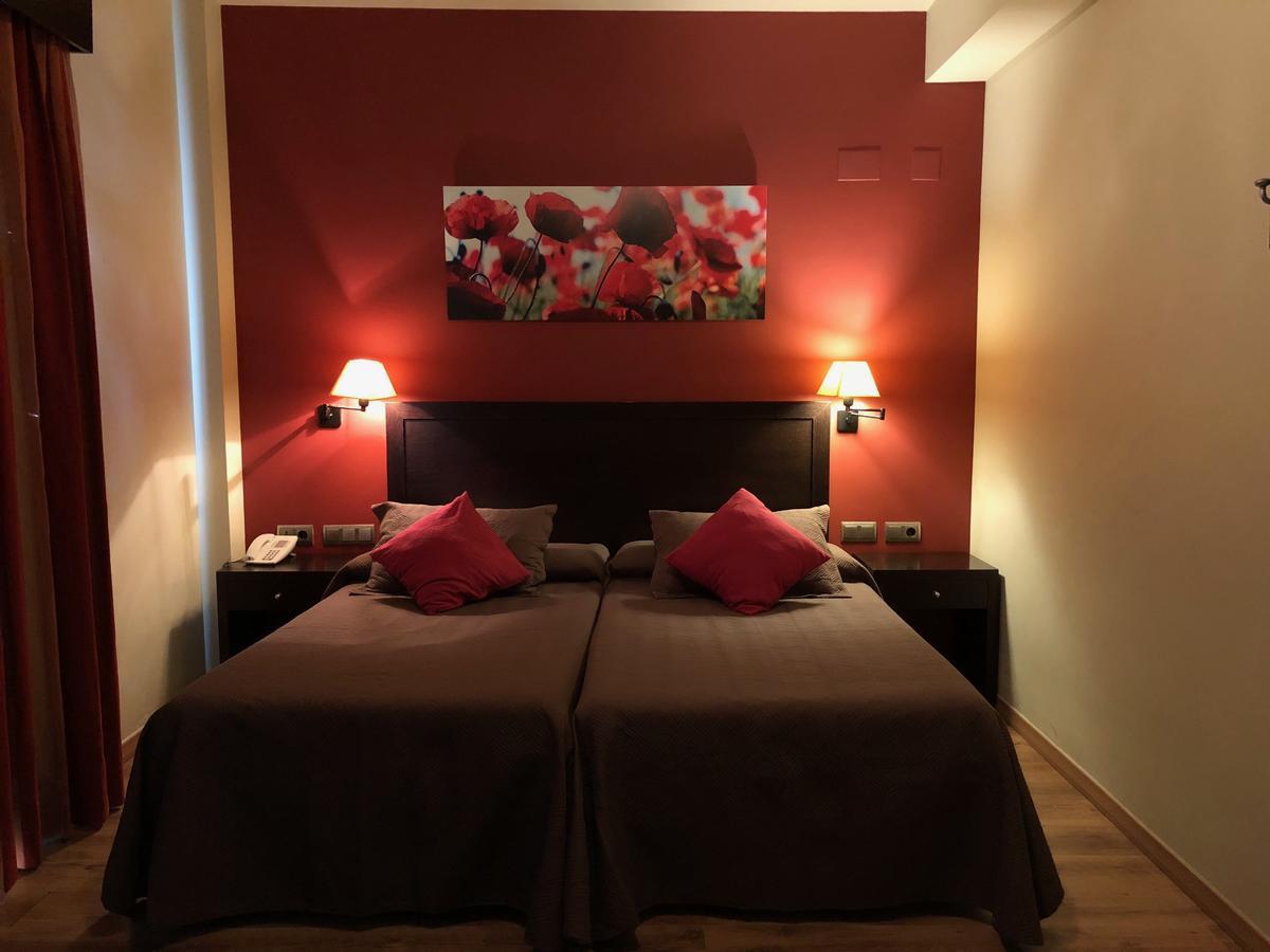 Atalaya De La Campina Hotell Córdoba Exteriör bild