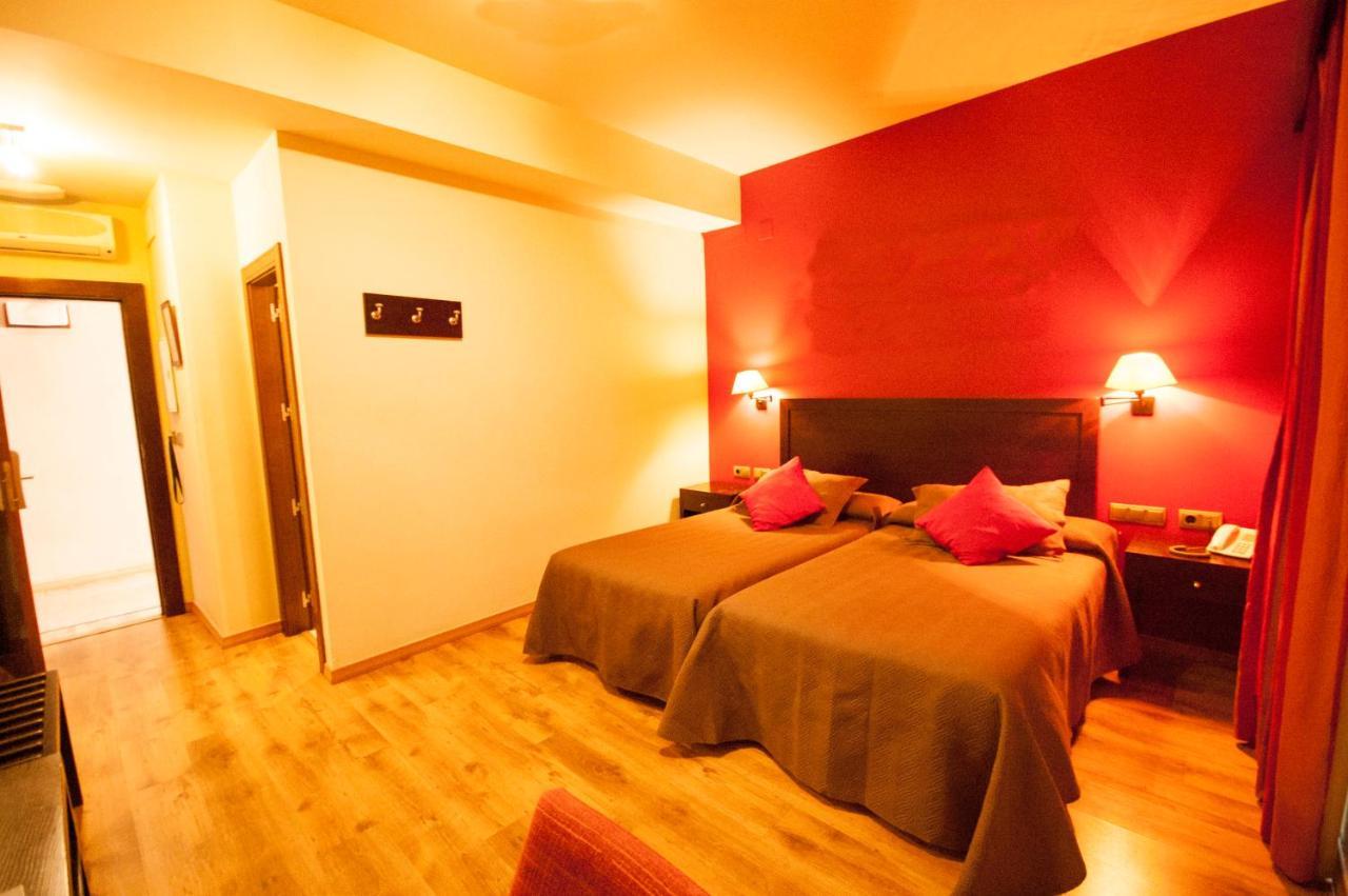 Atalaya De La Campina Hotell Córdoba Exteriör bild
